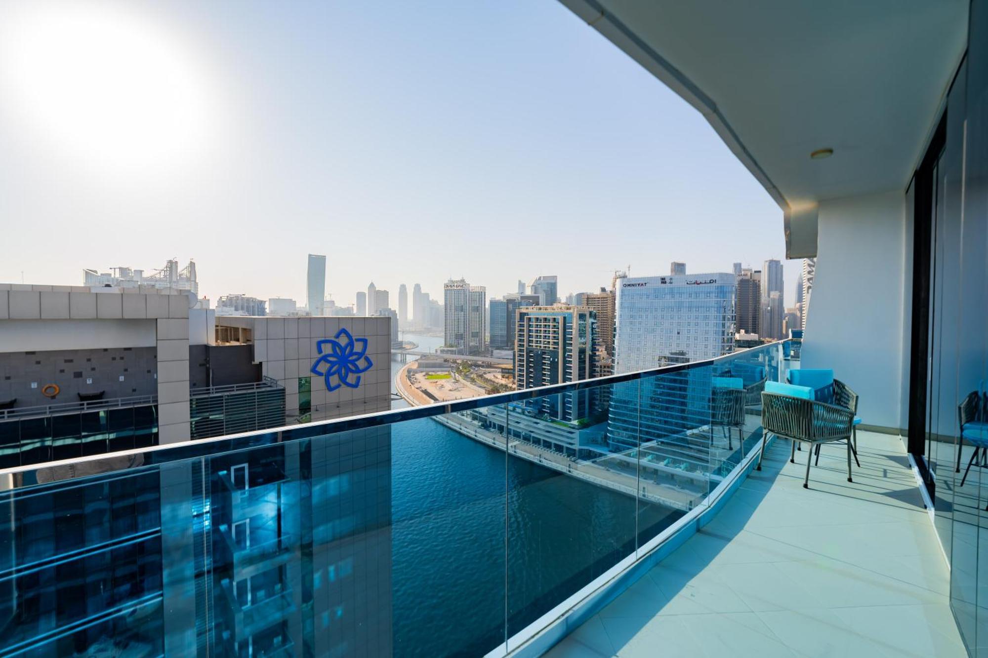 Kasco Homes Waves Tower Business Bay Dubai Buitenkant foto